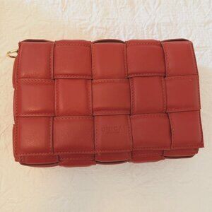🧶 UNICA! Firenze Woven Leather Crossbody Bag – Red & Brown | Made in Italy 🧶